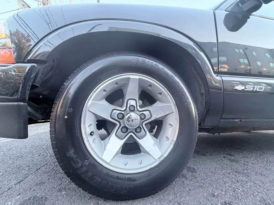 2003 Chevrolet S-10 - Image 15 of 18