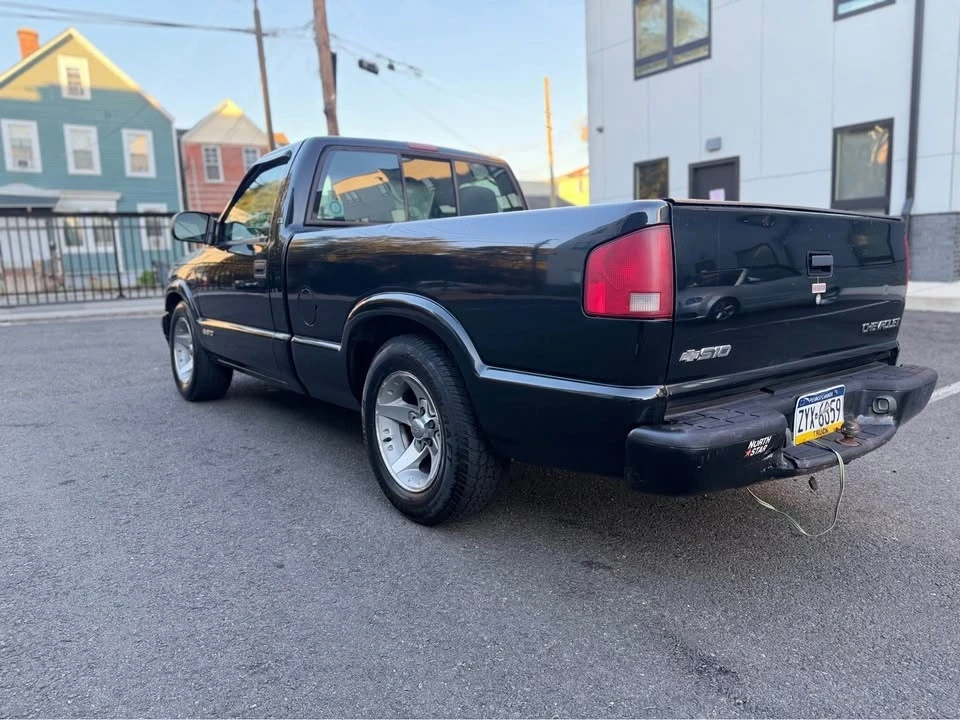 2003 Chevrolet S-10 - Image 6 of 18