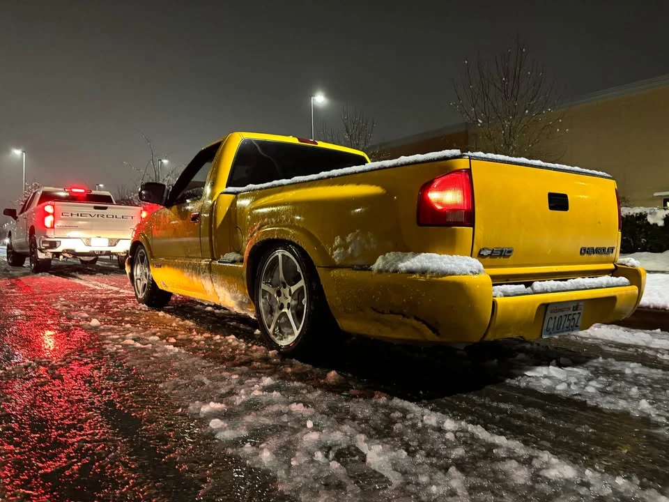 2003 Chevrolet S-10 - Image 3 of 8