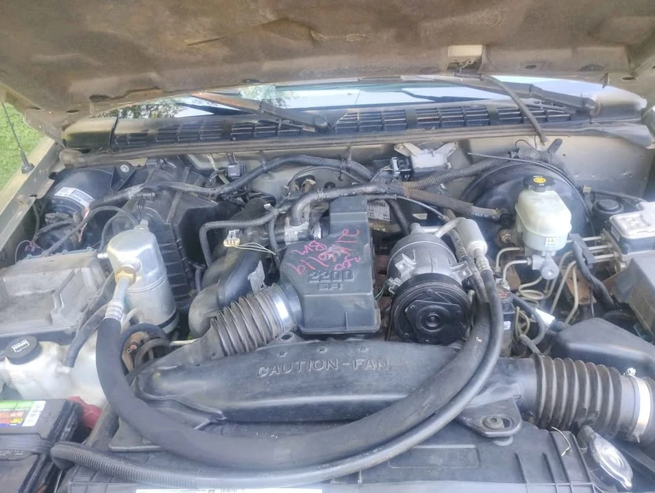 2003 Chevrolet S-10 - Image 9 of 9