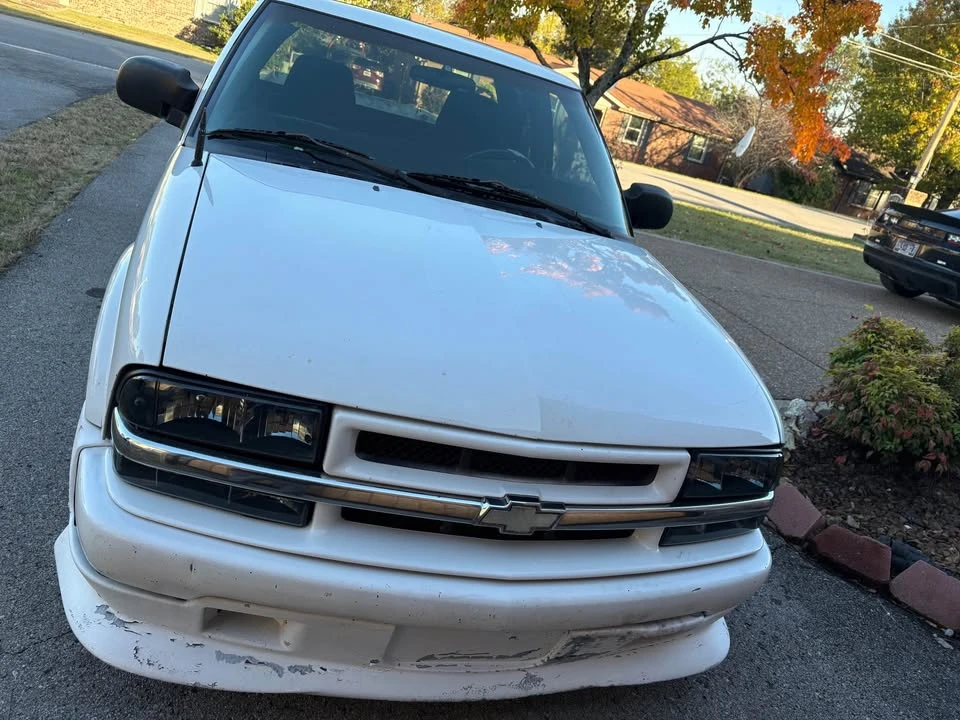 2003 Chevrolet S-10 - Image 4 of 6
