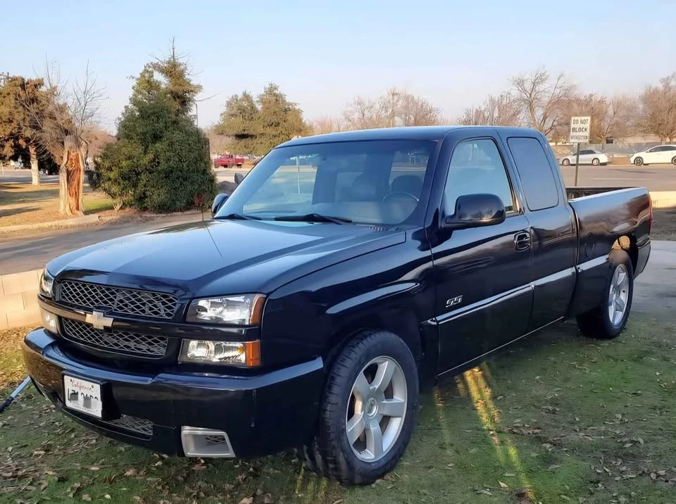 2003 Chevrolet Silverado 1st Gen - Image 2 of 10