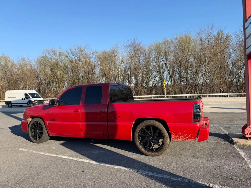 2003 Chevrolet Silverado 1st Gen - Image 2 of 9