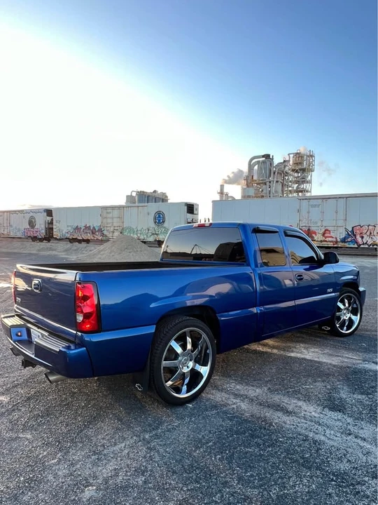 2003 Chevrolet Silverado 1st Gen - Image 2 of 7