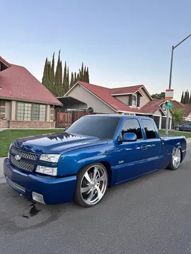 2003 Chevrolet Silverado SS