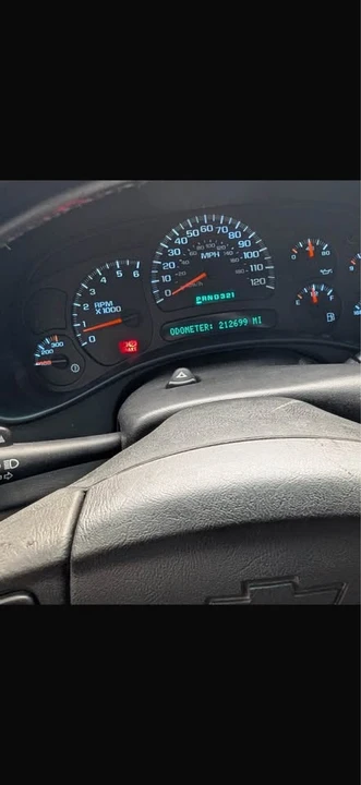 2003 Chevrolet Silverado 1st Gen - Image 8 of 9