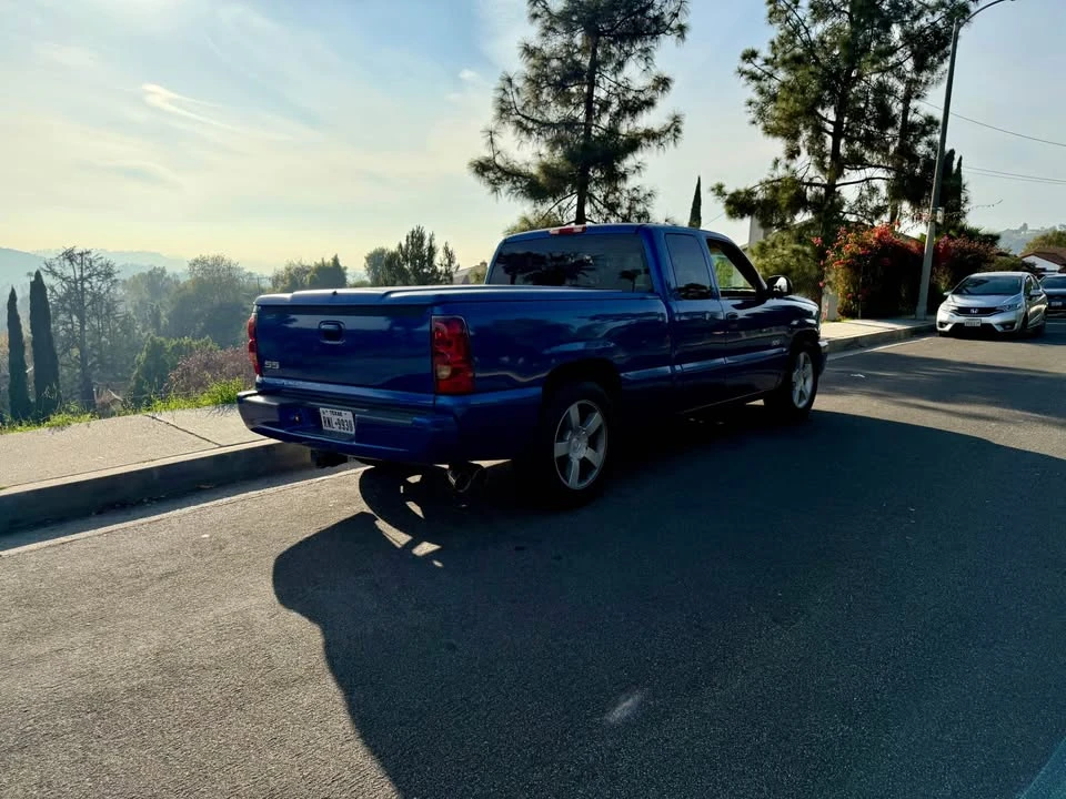 2003 Chevrolet Silverado 1st Gen - Image 2 of 12