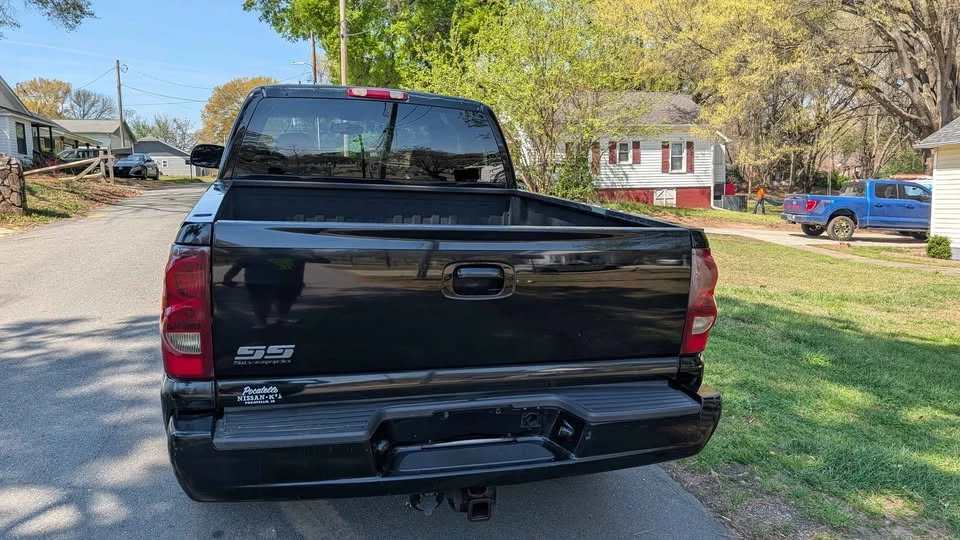 2003 Chevrolet Silverado 1st Gen - Image 3 of 18