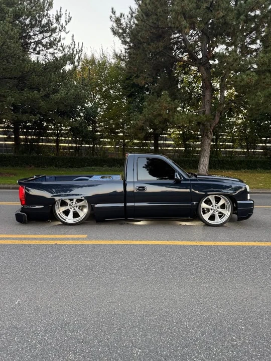 2003 Chevrolet Silverado 1st Gen - Image 9 of 10