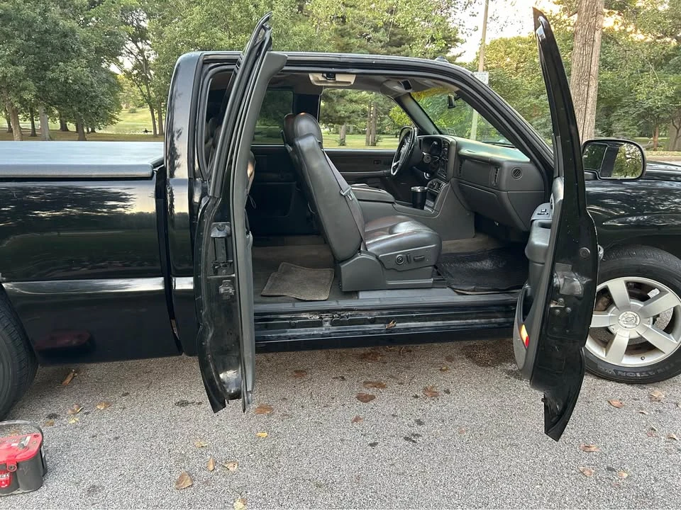 2003 Chevrolet SS - Image 9 of 12