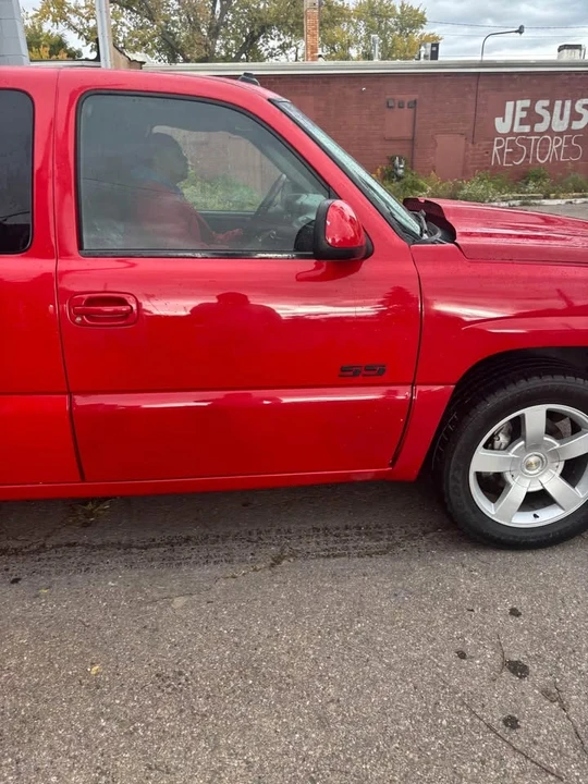 2003 Chevrolet SS - Image 7 of 15