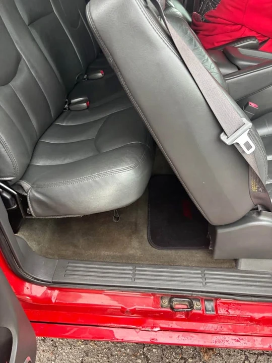 2003 Chevrolet SS - Image 11 of 15