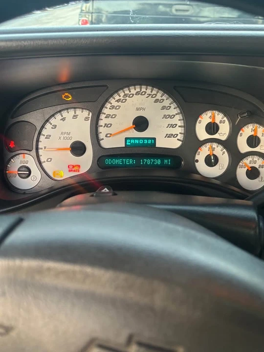 2003 Chevrolet SS - Image 13 of 14