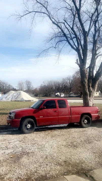 2003 Chevrolet Silverado 1st Gen - Image 2 of 10