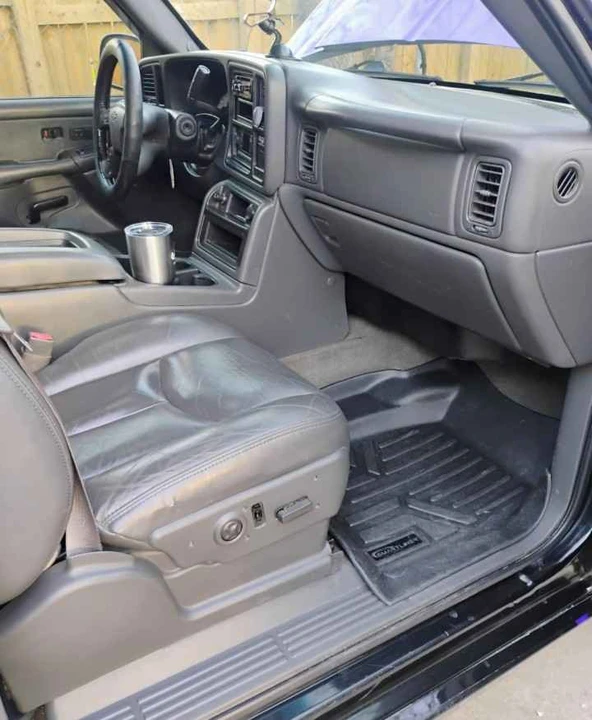 2003 Chevrolet SS - Image 6 of 10