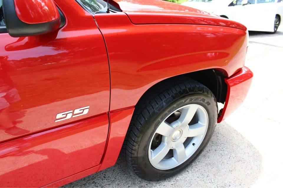 2003 Chevrolet SS - Image 3 of 9