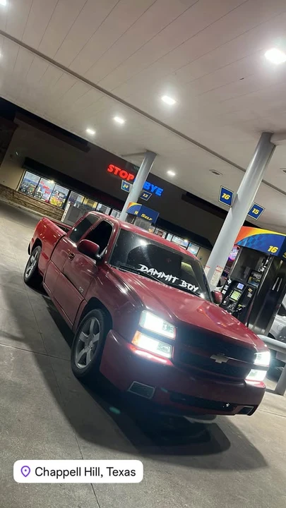 2003 Chevrolet SS - Image 2 of 6