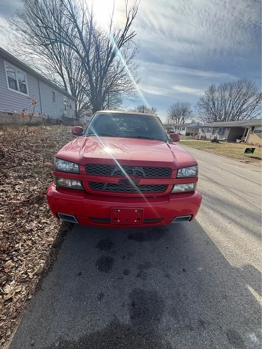 2003 Chevrolet SS - Image 2 of 10