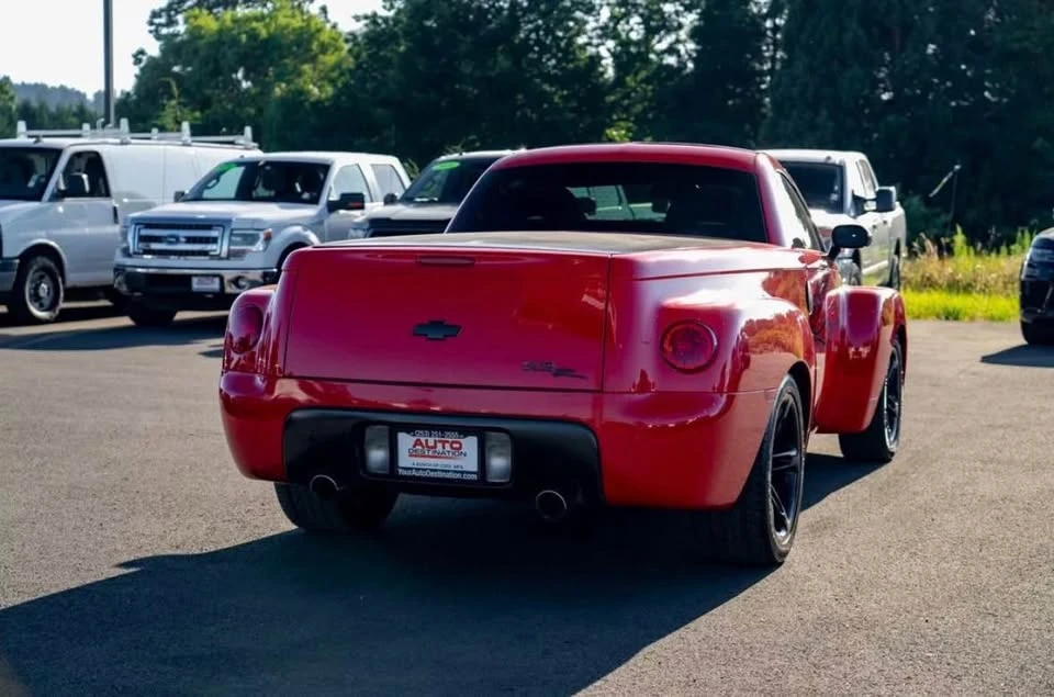 2003 Chevrolet SSR - Image 7 of 10