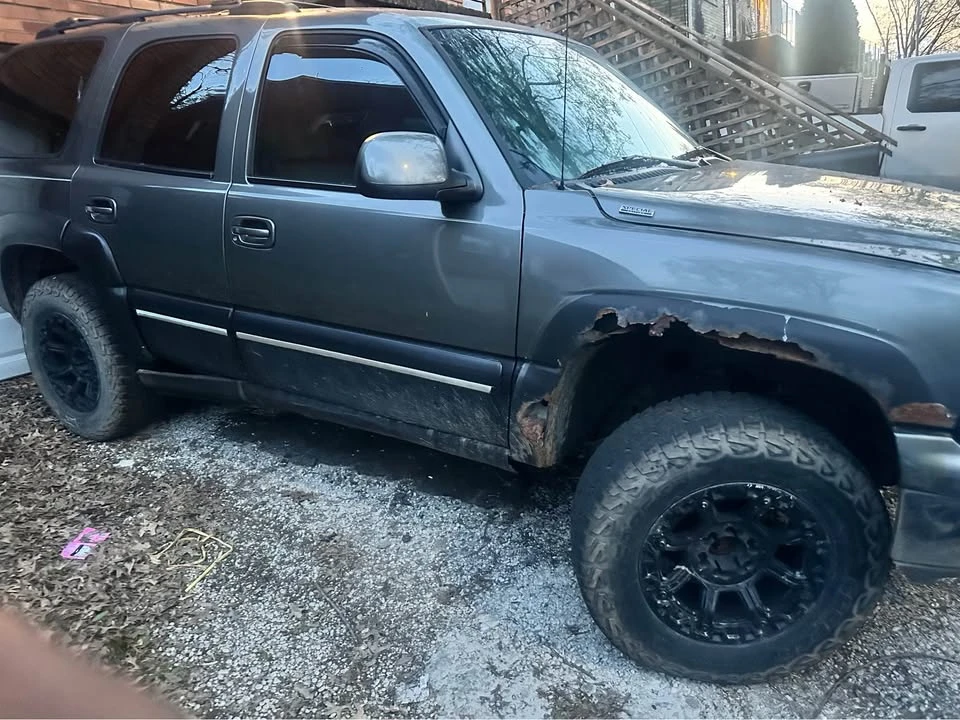 2003 Chevrolet Tahoe 2nd Gen - Image 3 of 4