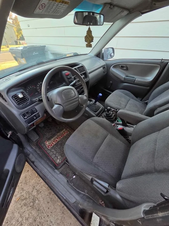 2003 Chevrolet Tracker - Image 11 of 16