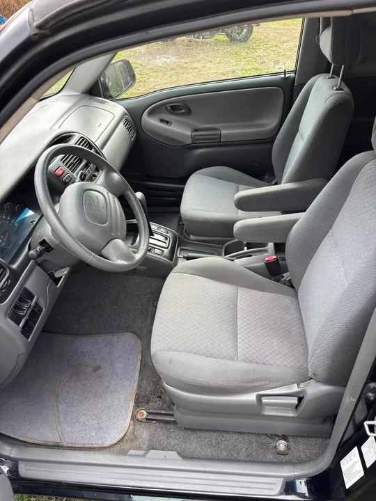 2003 Chevrolet Tracker - Image 6 of 10