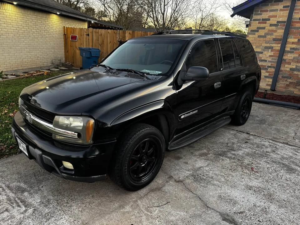 2003 Chevrolet Trailblazer - Image 2 of 5
