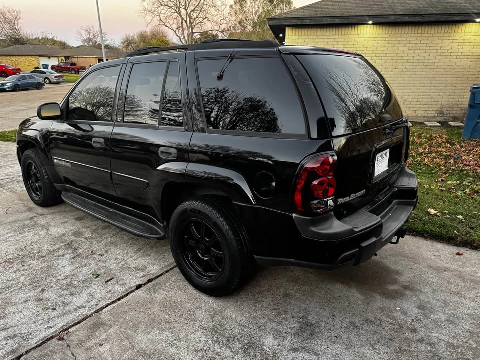 2003 Chevrolet Trailblazer - Image 4 of 5