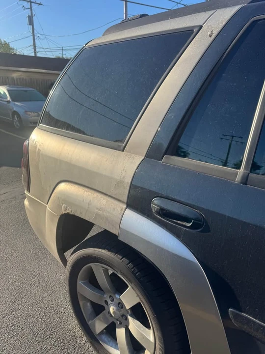 2003 Chevrolet Trailblazer - Image 2 of 5