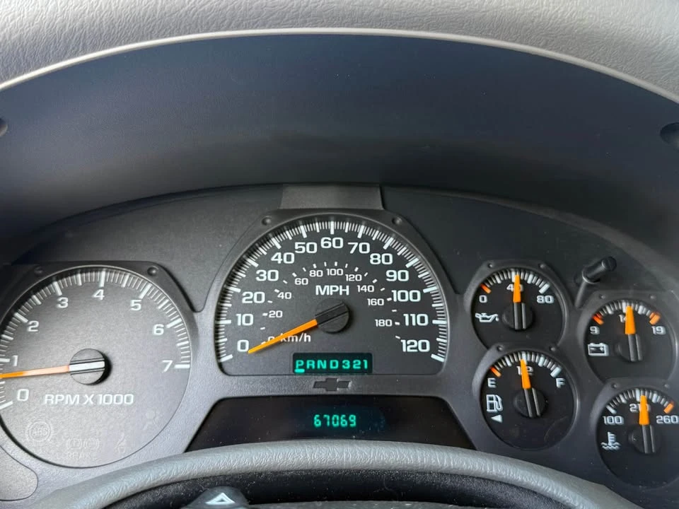 2003 Chevrolet Trailblazer - Image 16 of 19