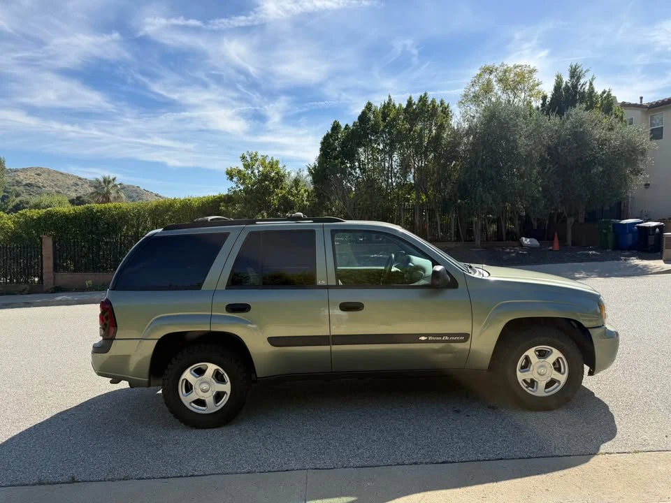 2003 Chevrolet Trailblazer - Image 8 of 19