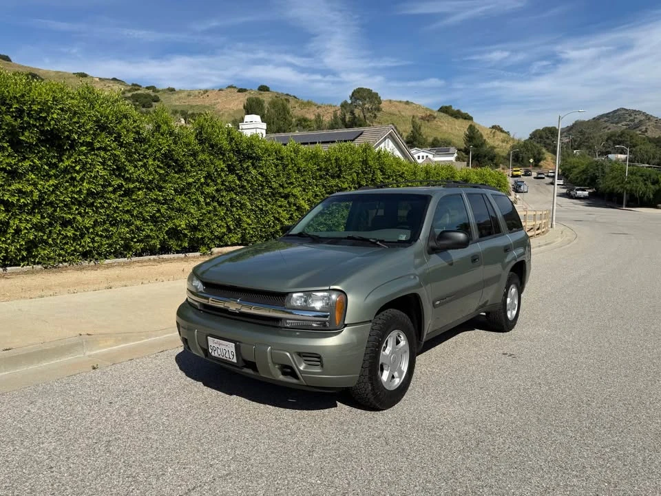 2003 Chevrolet Trailblazer - Image 2 of 19