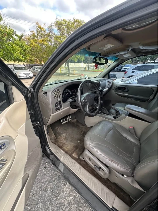 2003 Chevrolet Trailblazer - Image 9 of 19