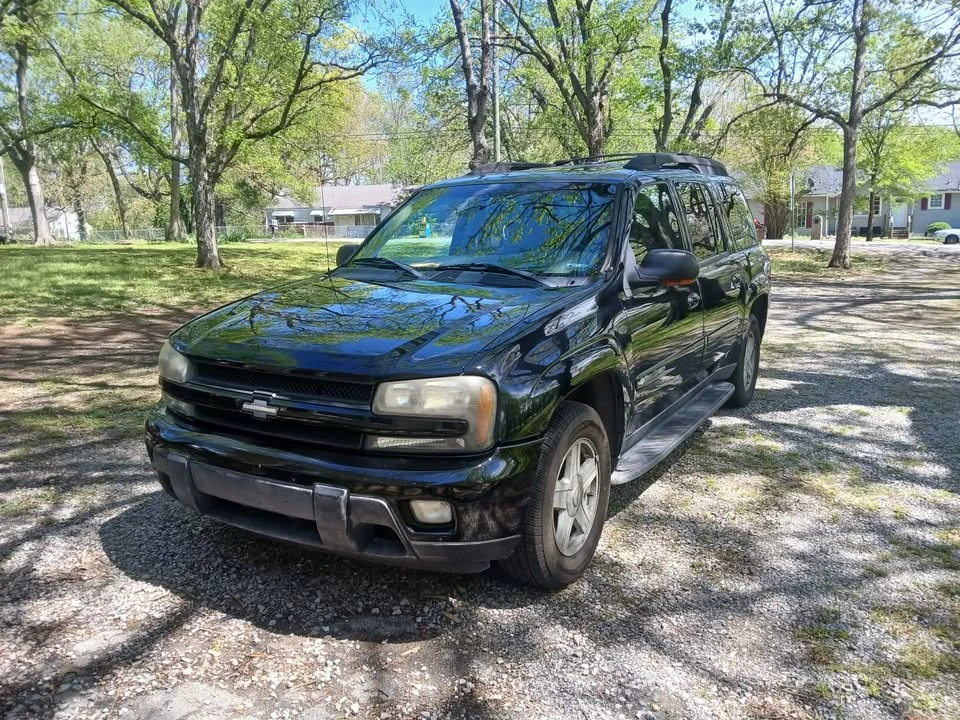 2003 Chevrolet Trailblazer - Image 2 of 2