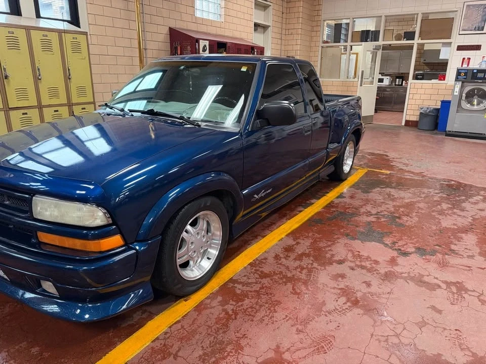 2003 Chevrolet S-10 - Image 6 of 7