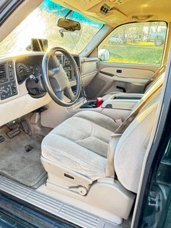 2003 Chevrolet Tahoe 2nd Gen - Image 6 of 8