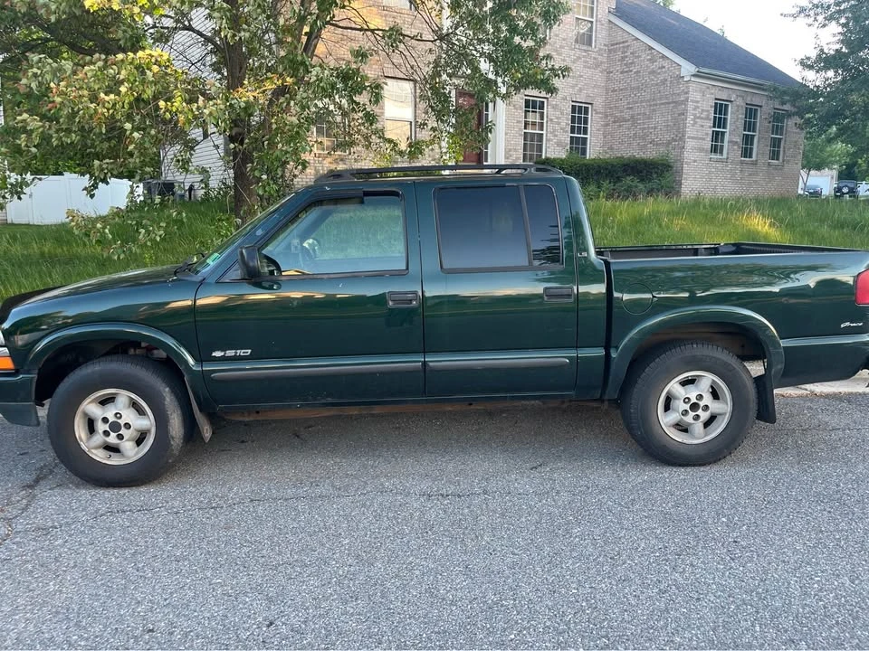 2003 Chevrolet S-10 - Image 6 of 7