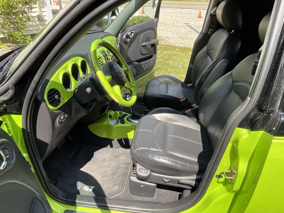 2003 Chrysler PT Cruiser - Image 25 of 31