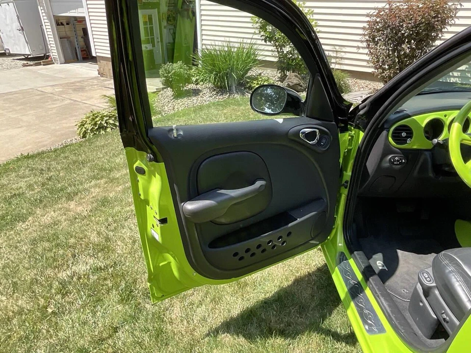 2003 Chrysler PT Cruiser - Image 24 of 31