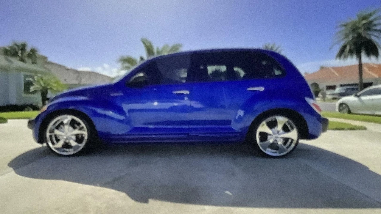 2003 Chrysler PT Cruiser - Image 2 of 12