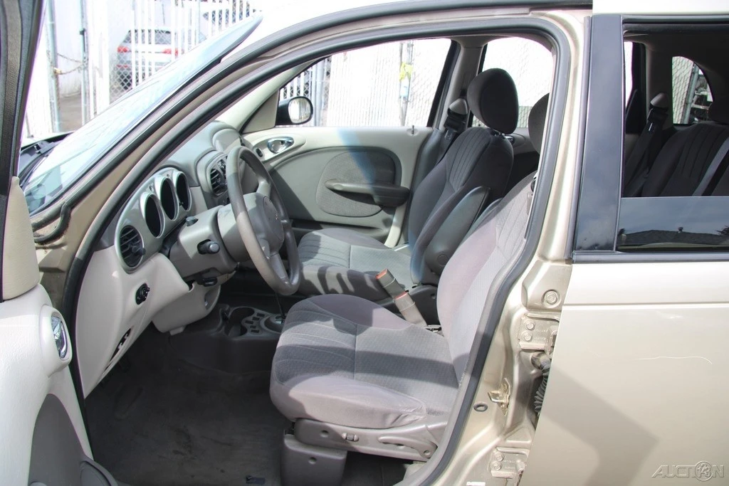 2003 Chrysler PT Cruiser - Image 14 of 21