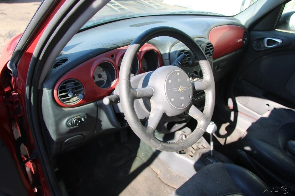2003 Chrysler PT Cruiser - Image 14 of 21