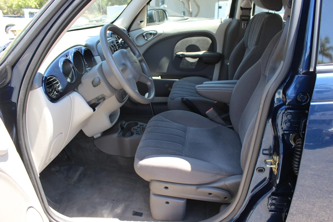 2003 Chrysler PT Cruiser - Image 30 of 31