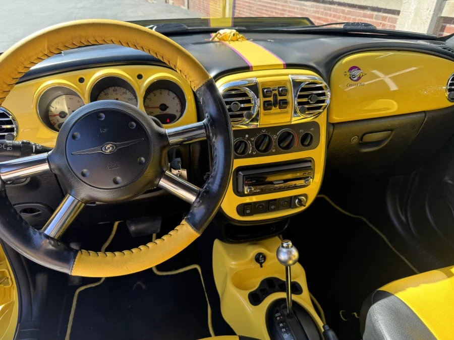 2003 Chrysler PT Cruiser - Image 8 of 11