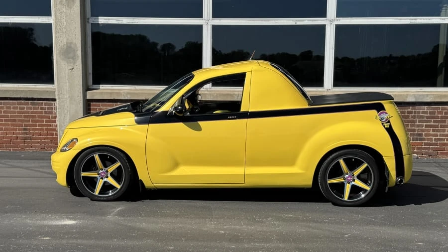 2003 Chrysler PT Cruiser - Image 2 of 11