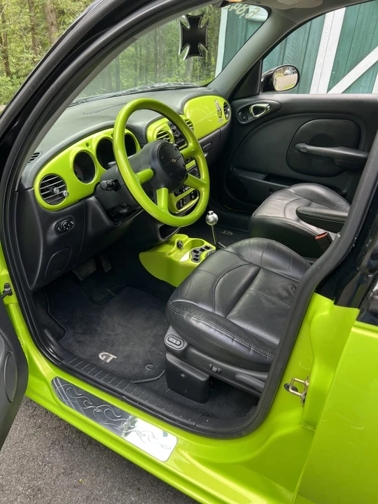 2003 Chrysler PT Cruiser - Image 6 of 12