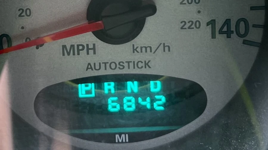 2003 Chrysler PT Cruiser - Image 10 of 12