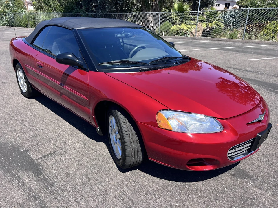 2003 Chrysler Sebring - Image 12 of 31