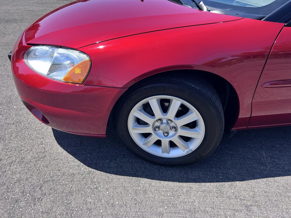 2003 Chrysler Sebring - Image 19 of 31