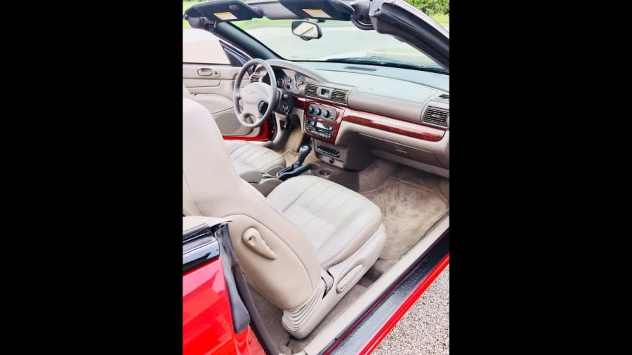 2003 Chrysler Sebring - Image 5 of 12